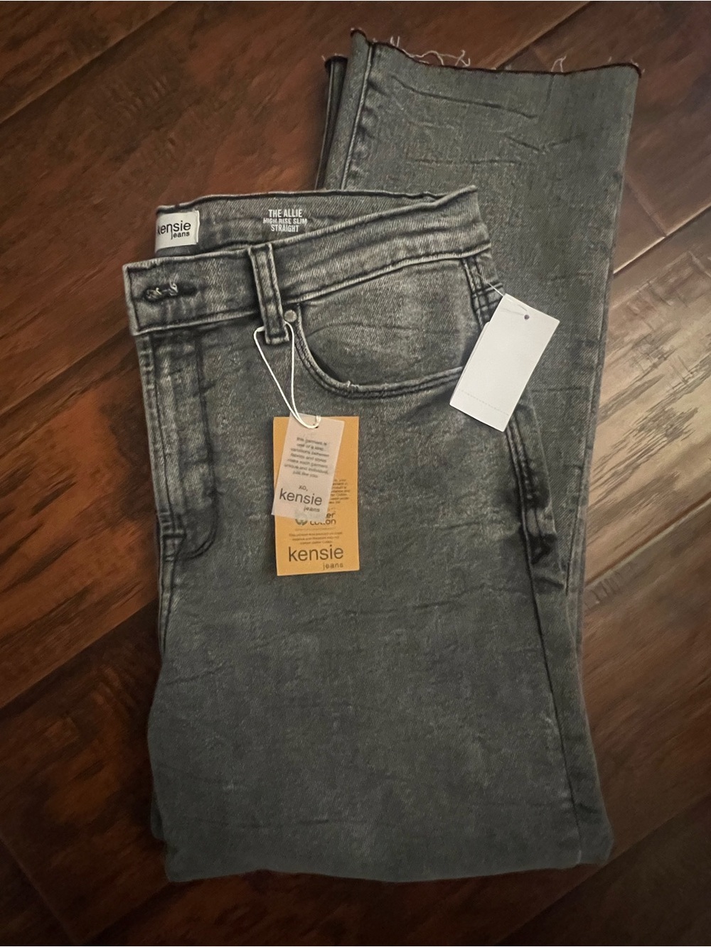 Kensie Women's Charcoal Grey High-Rise Skinny Jeans